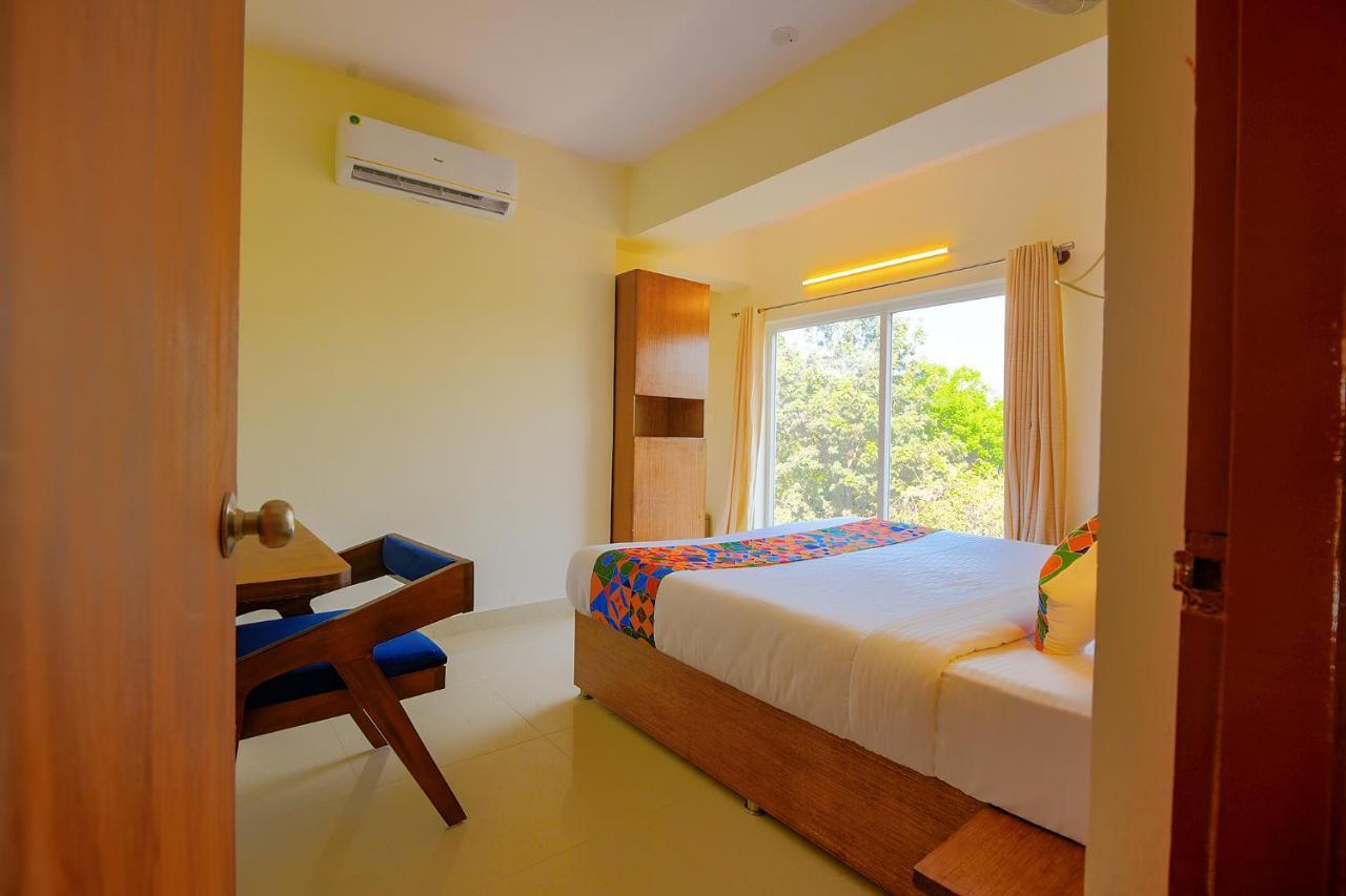 Fabhotel Gr Lake View - Btm Layout Бангалор Экстерьер фото