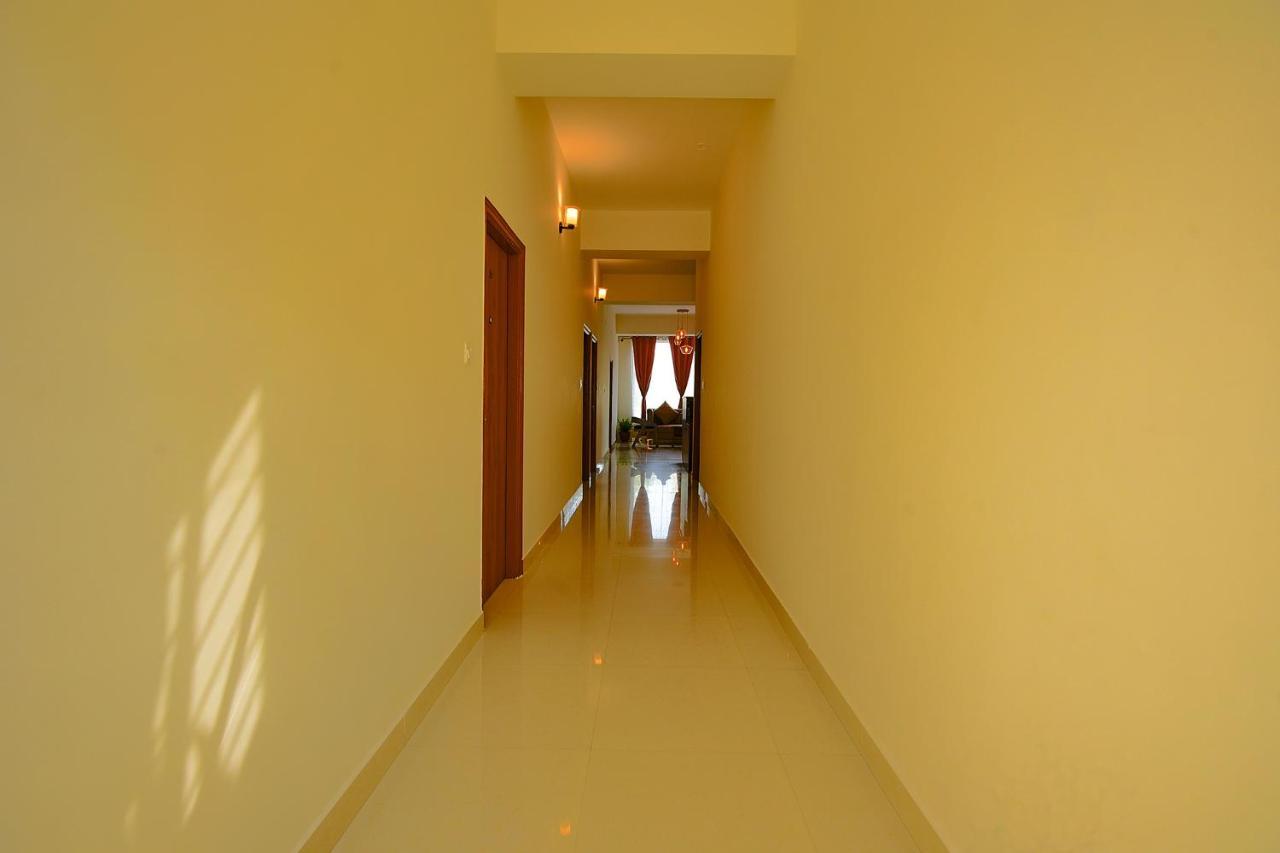Fabhotel Gr Lake View - Btm Layout Бангалор Экстерьер фото